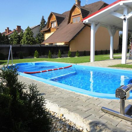 Villa Ani Hajduszoboszlo Luaran gambar